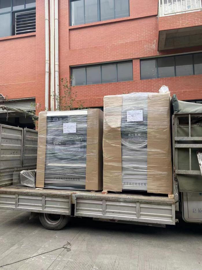 珠江洗滌設(shè)備：大型工業(yè)洗衣設(shè)備在酒店行業(yè)的成功應(yīng)用案例