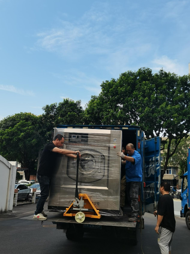 珠江洗滌設備助力酒店行業(yè)高效洗滌解決方案